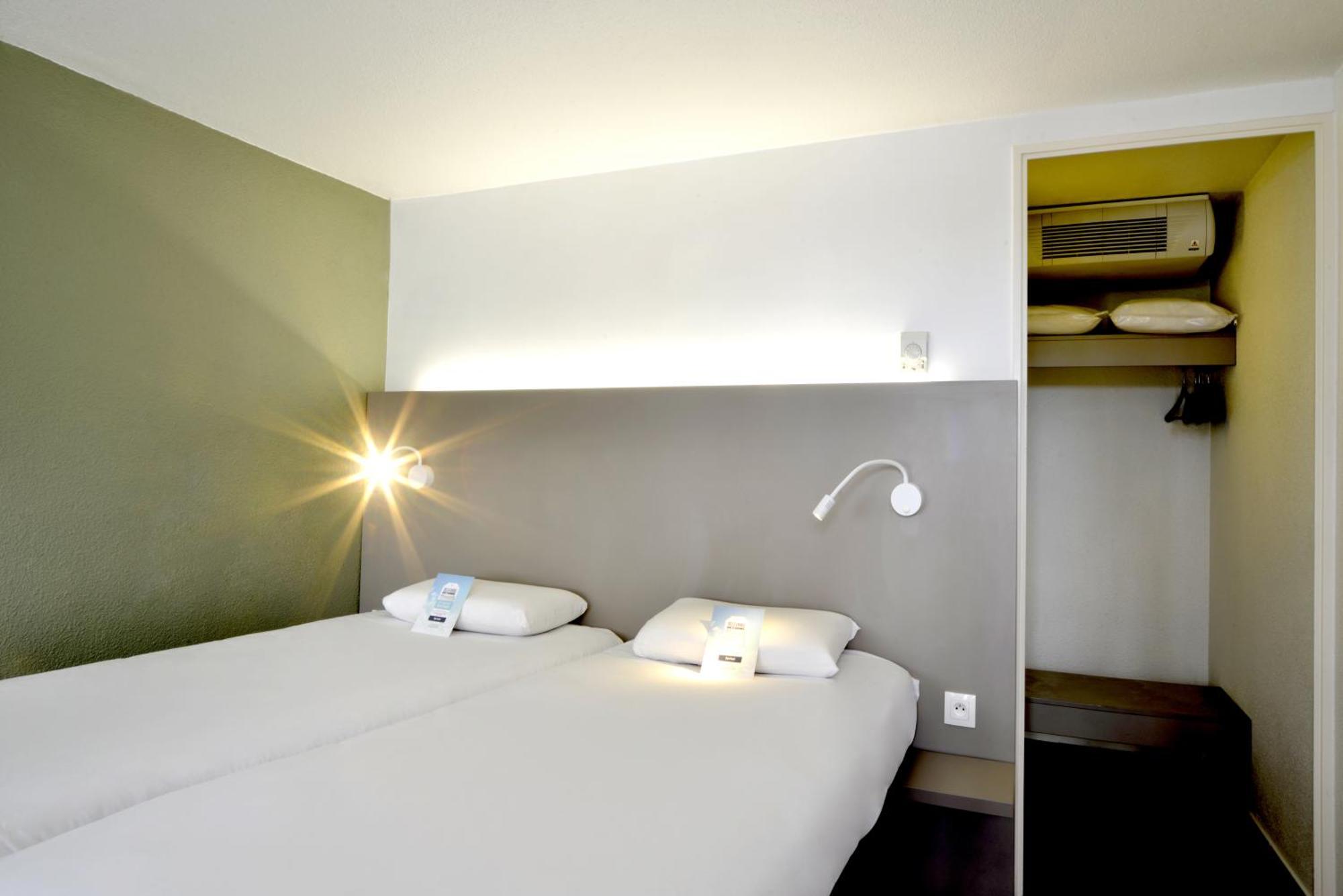 The Originals City, Hôtel Annecy Aéroport  Epagny Metz-Tessy Exterior foto